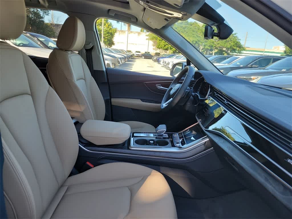 Thumbnail: 2026 Audi Q7 - 14