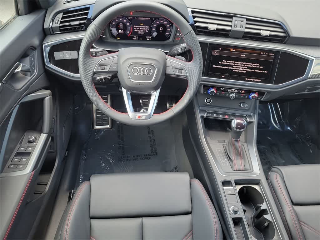 Thumbnail: 2025 Audi Q3 - 10