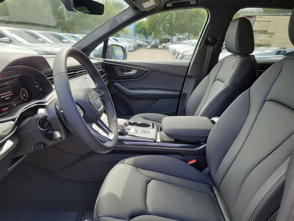 Thumbnail: 2026 Audi Q7 - 11