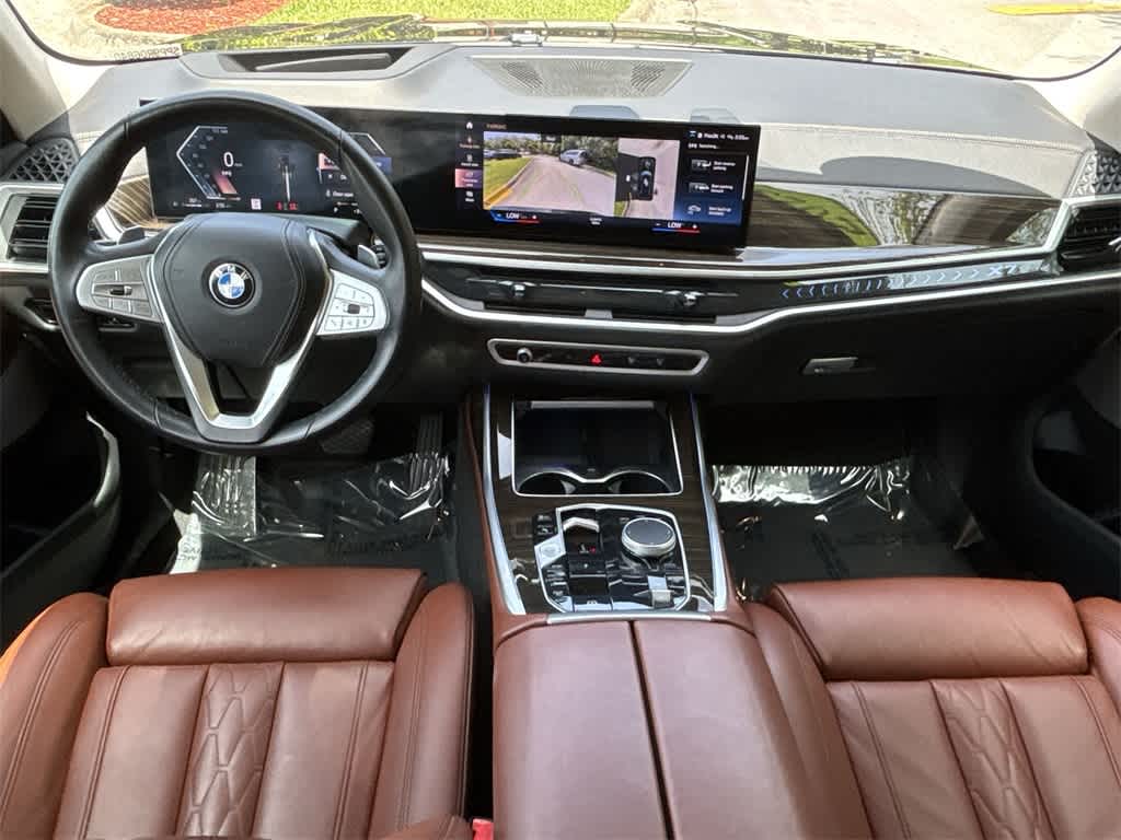 2023 BMW X7 xDrive40i 24