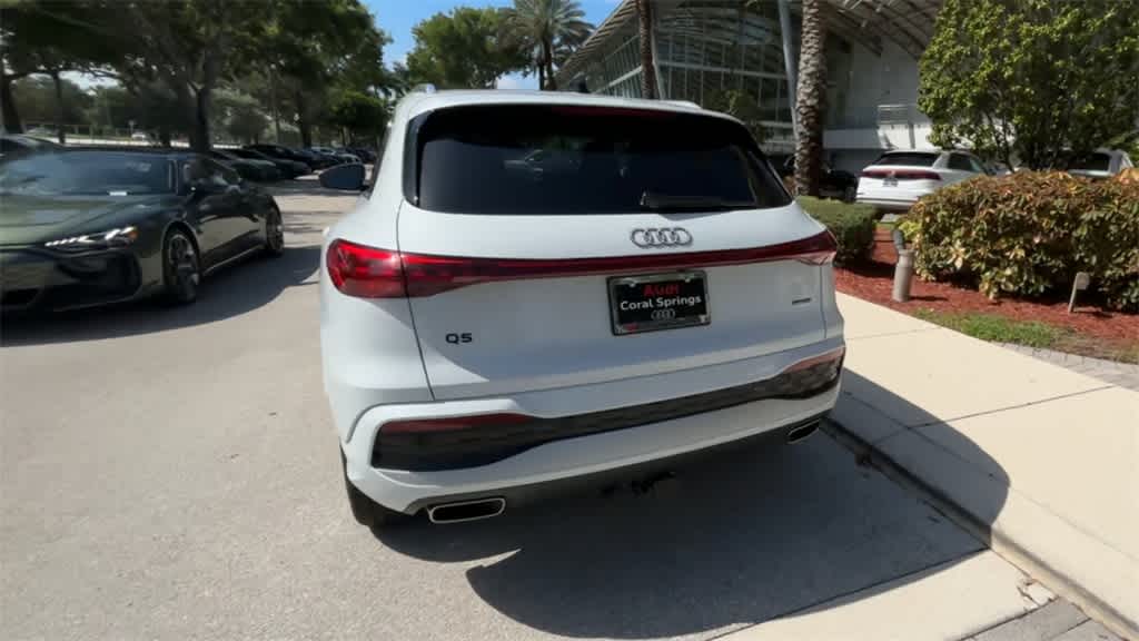 Thumbnail: 2025 Audi Q5 - 7