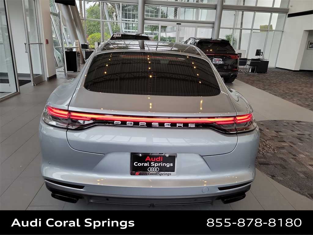 Thumbnail: 2021 Porsche Panamera - 5
