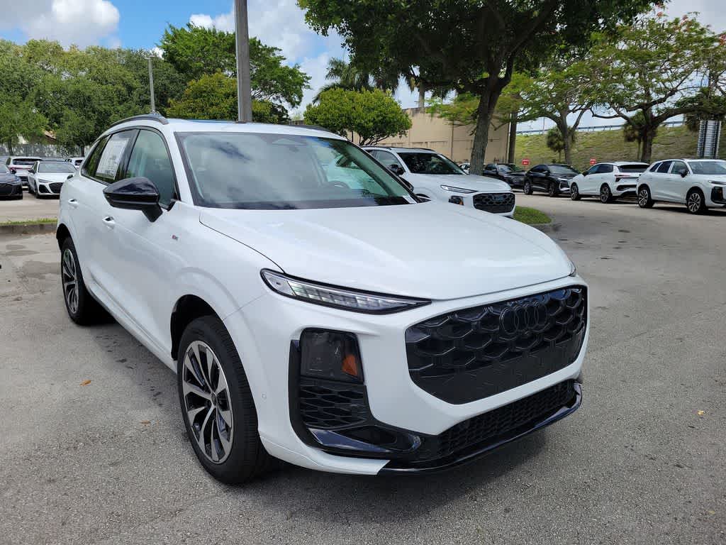 Thumbnail: 2026 Audi Q3 - 2