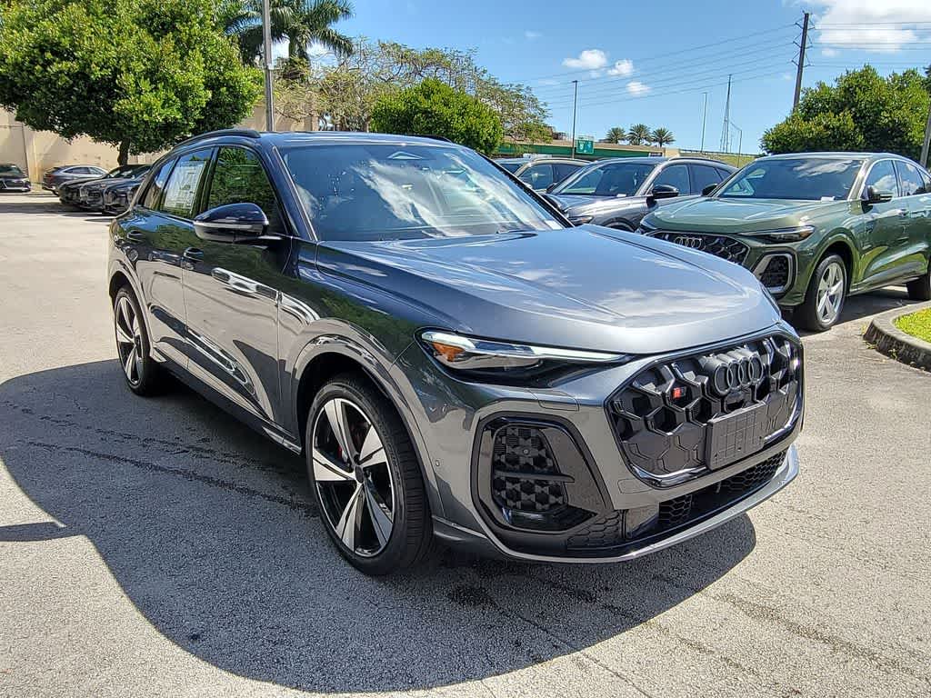 Thumbnail: 2026 Audi SQ5 - 2
