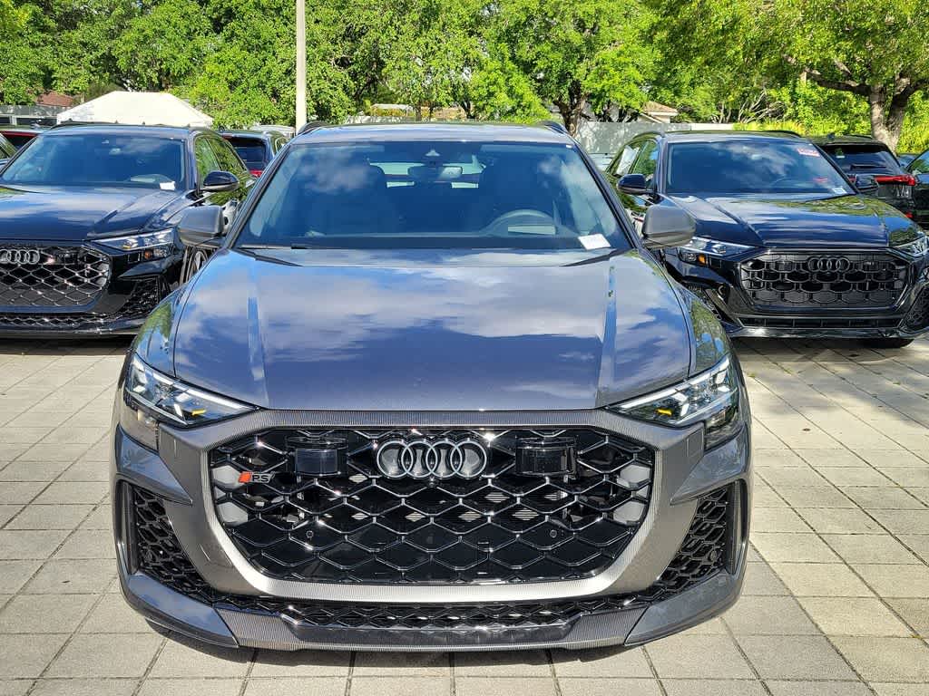 Thumbnail: 2026 Audi RS Q8 - 14