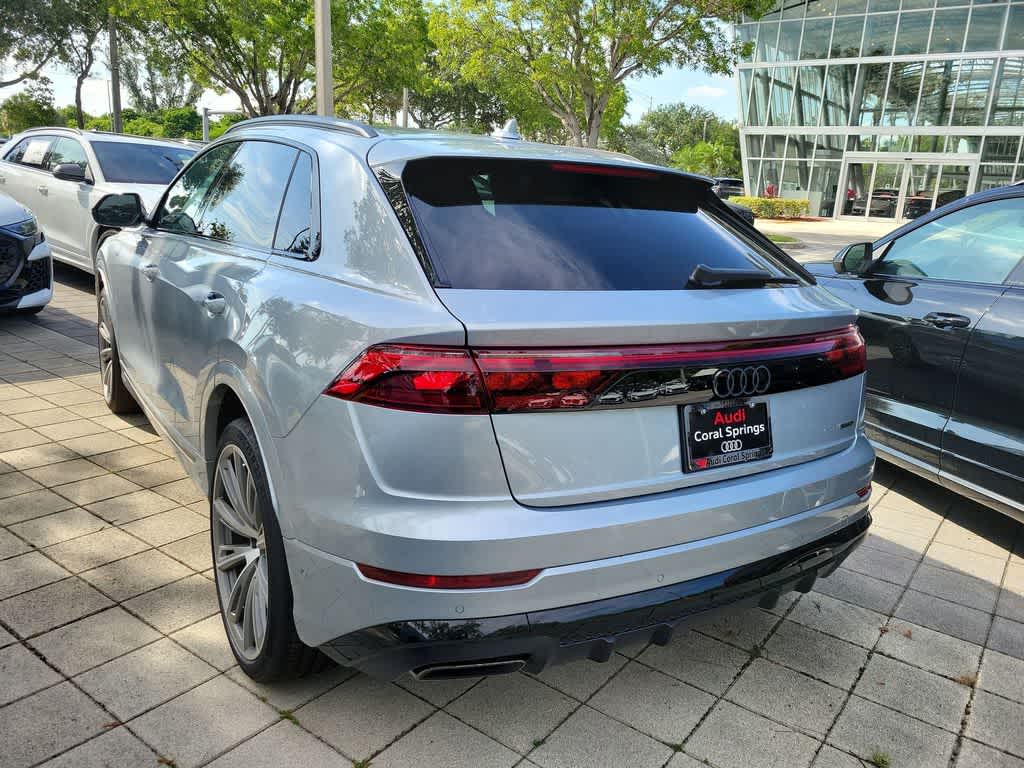 Thumbnail: 2026 Audi Q8 - 4