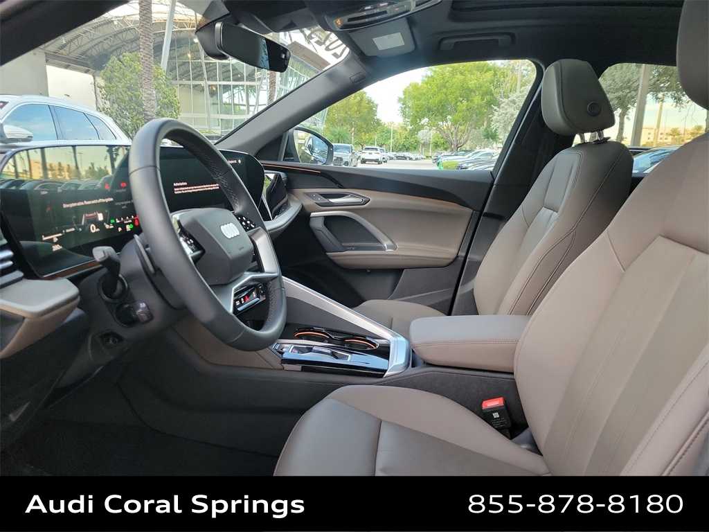 Thumbnail: 2025 Audi Q5 - 19