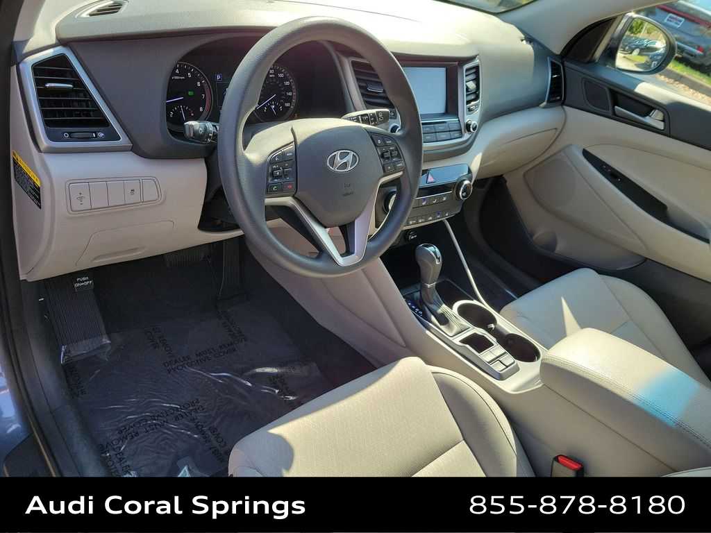 Thumbnail: 2018 Hyundai Tucson - 10