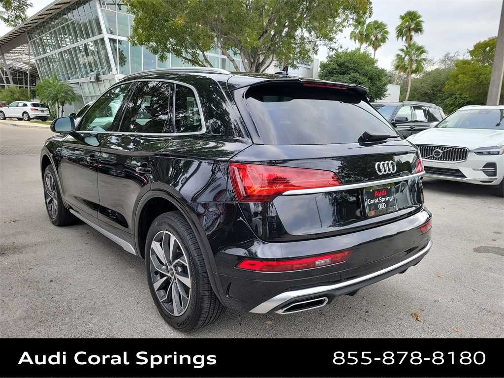 Thumbnail: 2023 Audi Q5 - 6