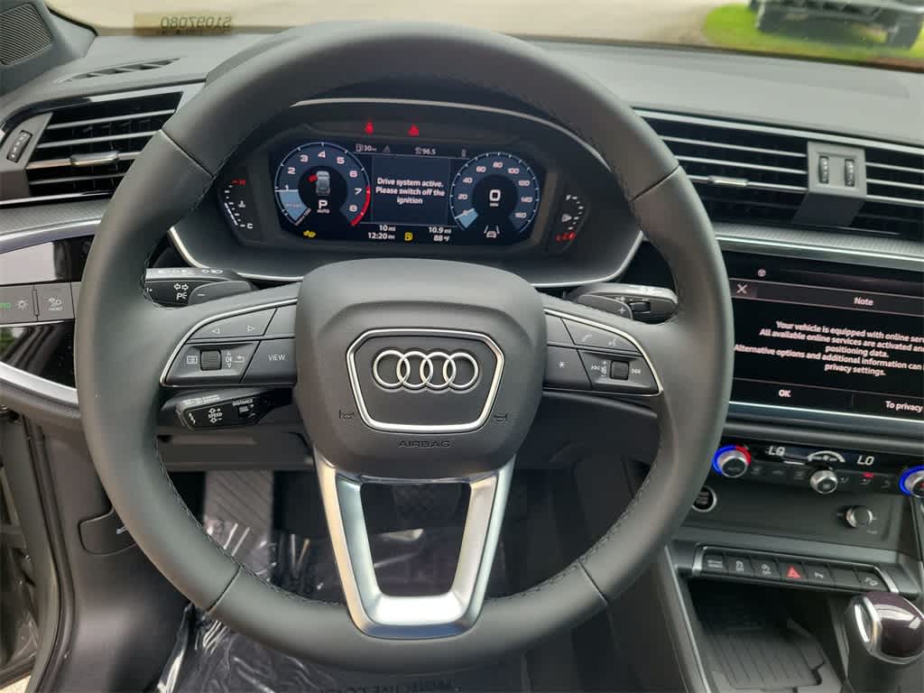 Thumbnail: 2025 Audi Q3 - 23