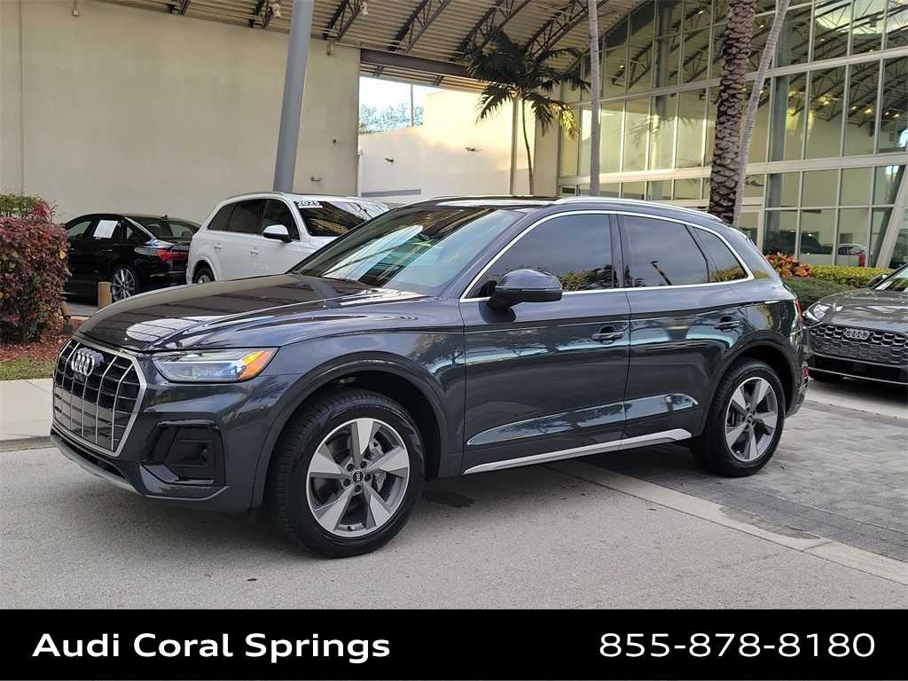 Thumbnail: 2023 Audi Q5 - 4