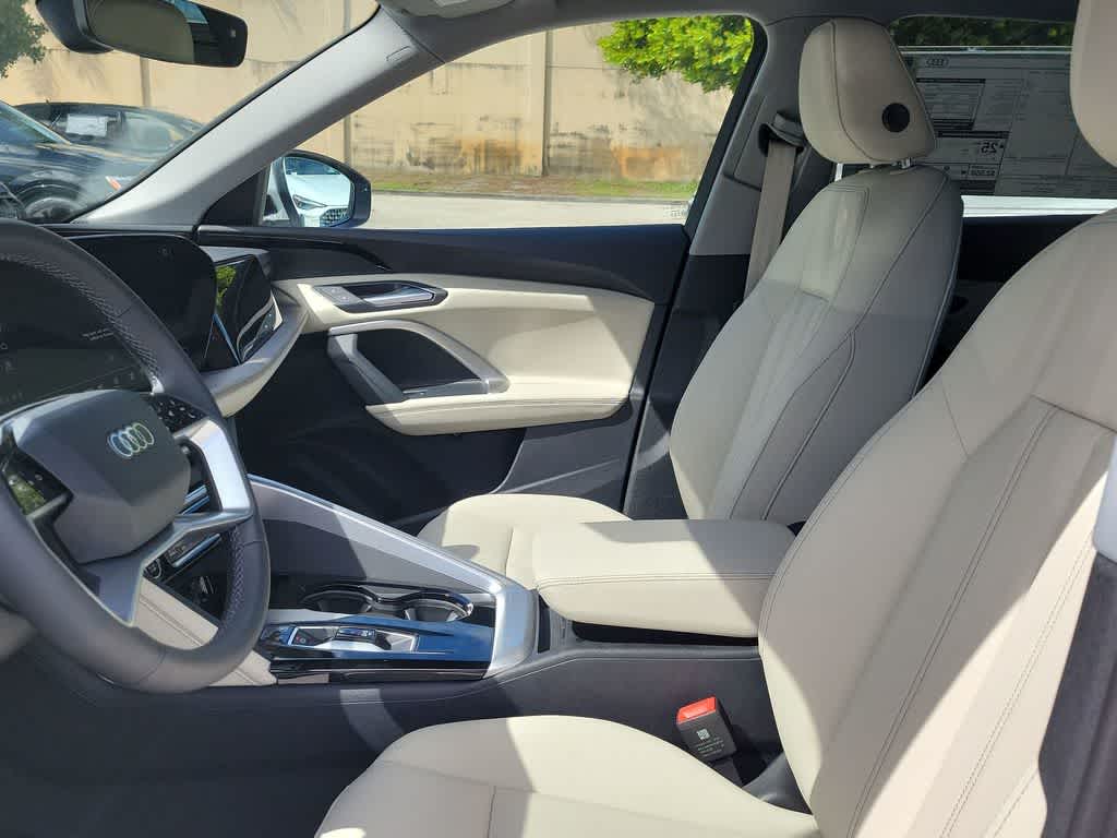 Thumbnail: 2025 Audi Q5 - 19