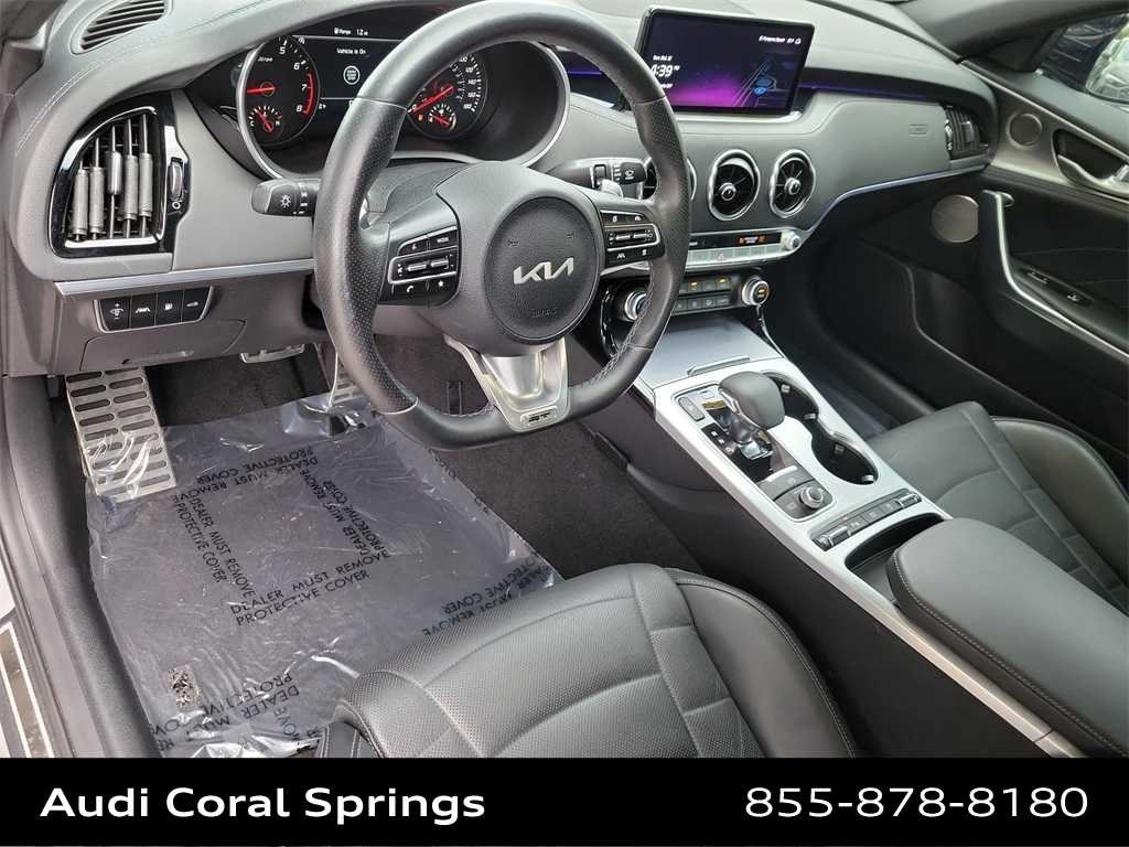 Thumbnail: 2023 Kia Stinger - 2