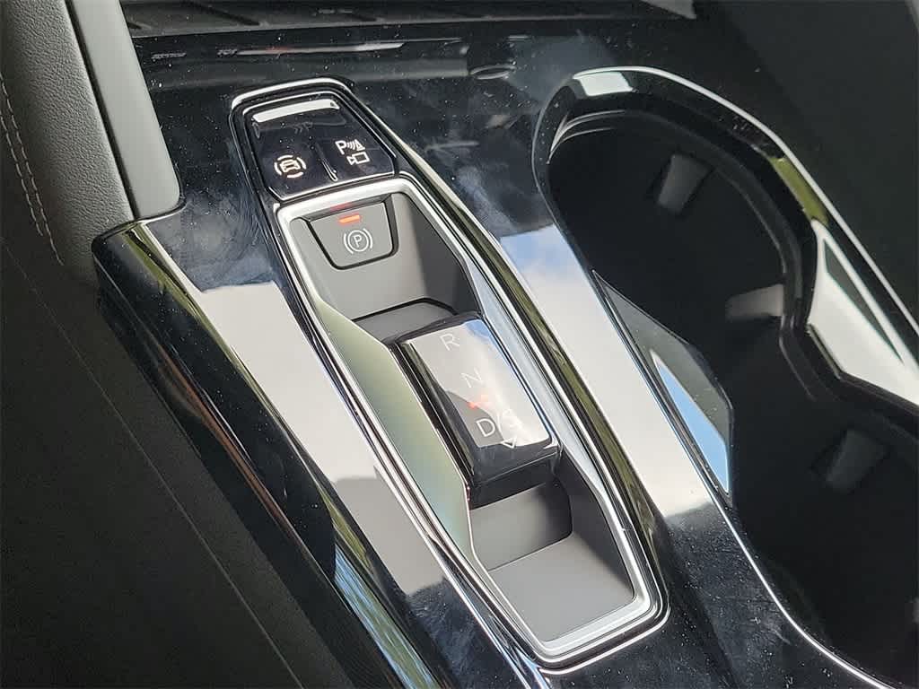 Thumbnail: 2025 Audi Q5 - 17