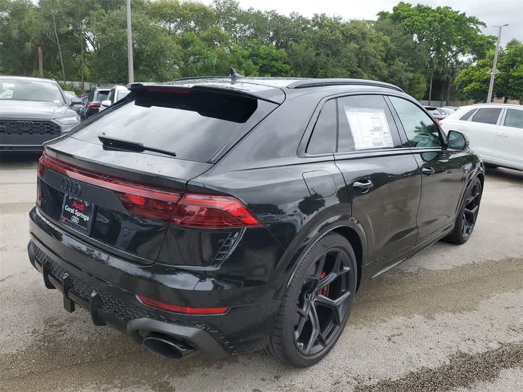 2025 Audi RS Q8 4.0T 8