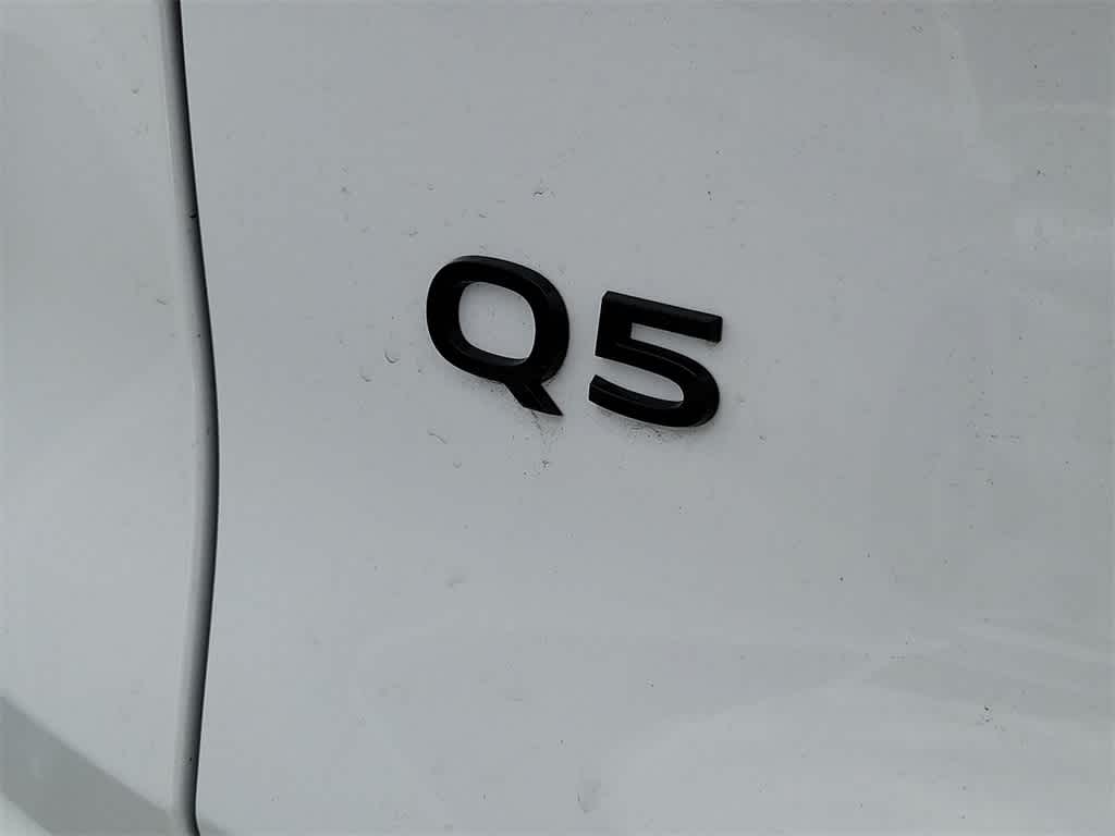 Thumbnail: 2025 Audi Q5 - 15