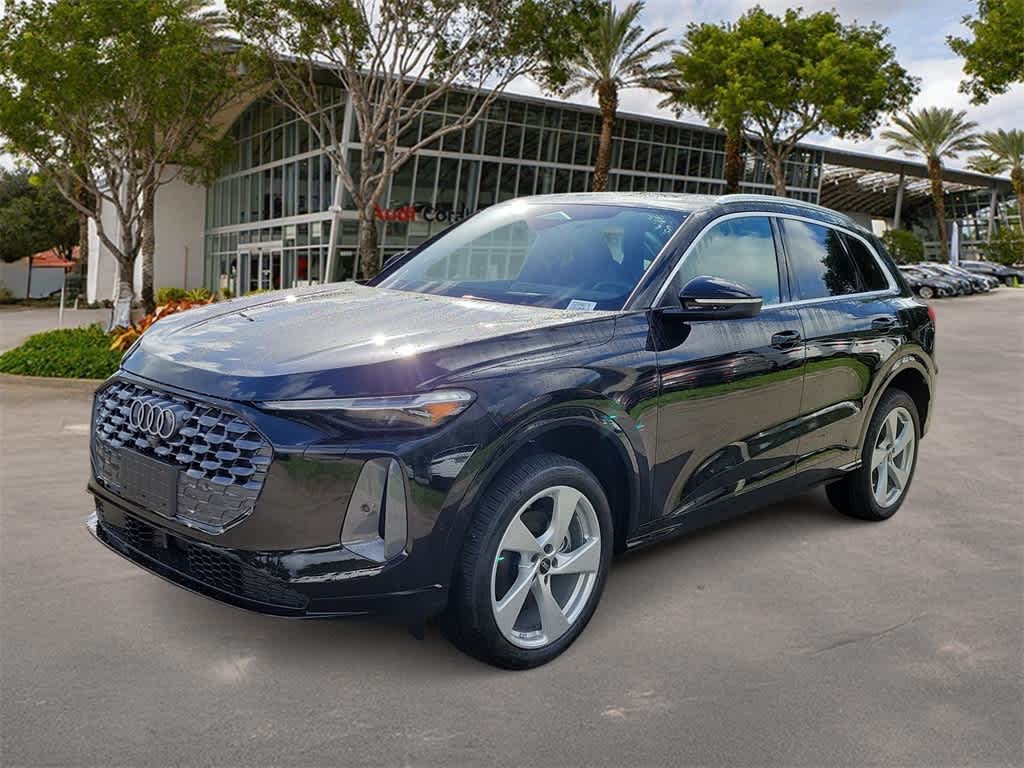 Thumbnail: 2025 Audi Q5 - 1