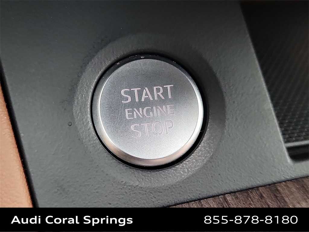 Thumbnail: 2025 Audi Q5 - 19