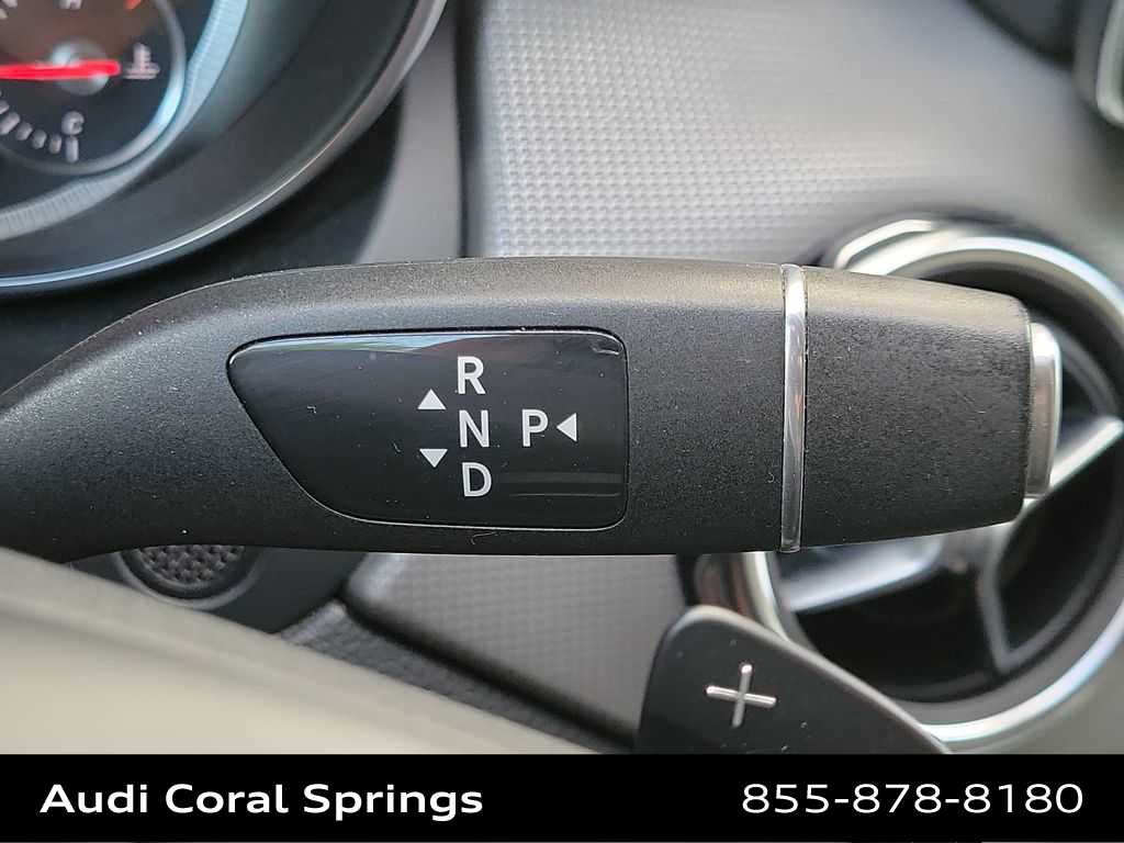 Thumbnail: 2020 Mercedes-Benz GLA - 25