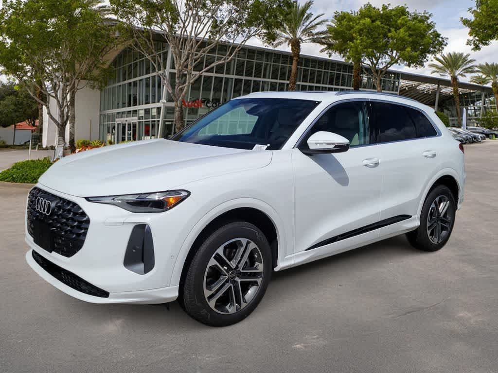 Thumbnail: 2025 Audi Q5 - 1