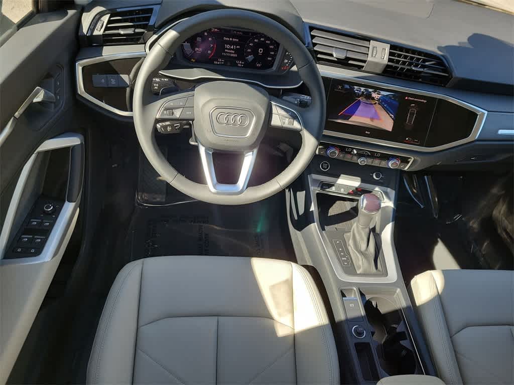 Thumbnail: 2025 Audi Q3 - 18