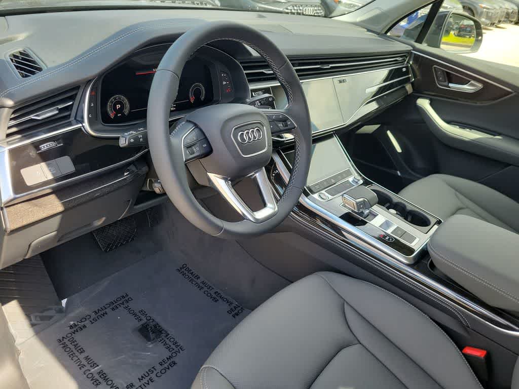 Thumbnail: 2026 Audi Q7 - 10