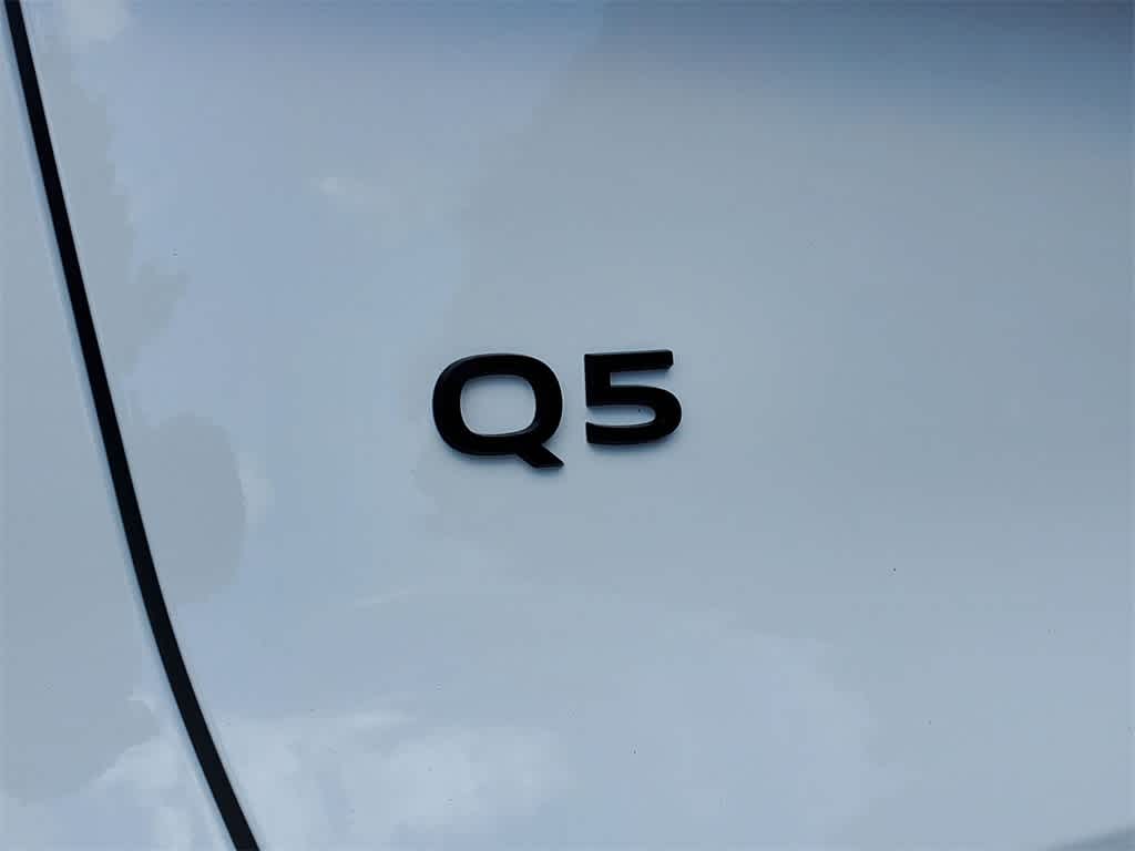 Thumbnail: 2025 Audi Q5 - 15