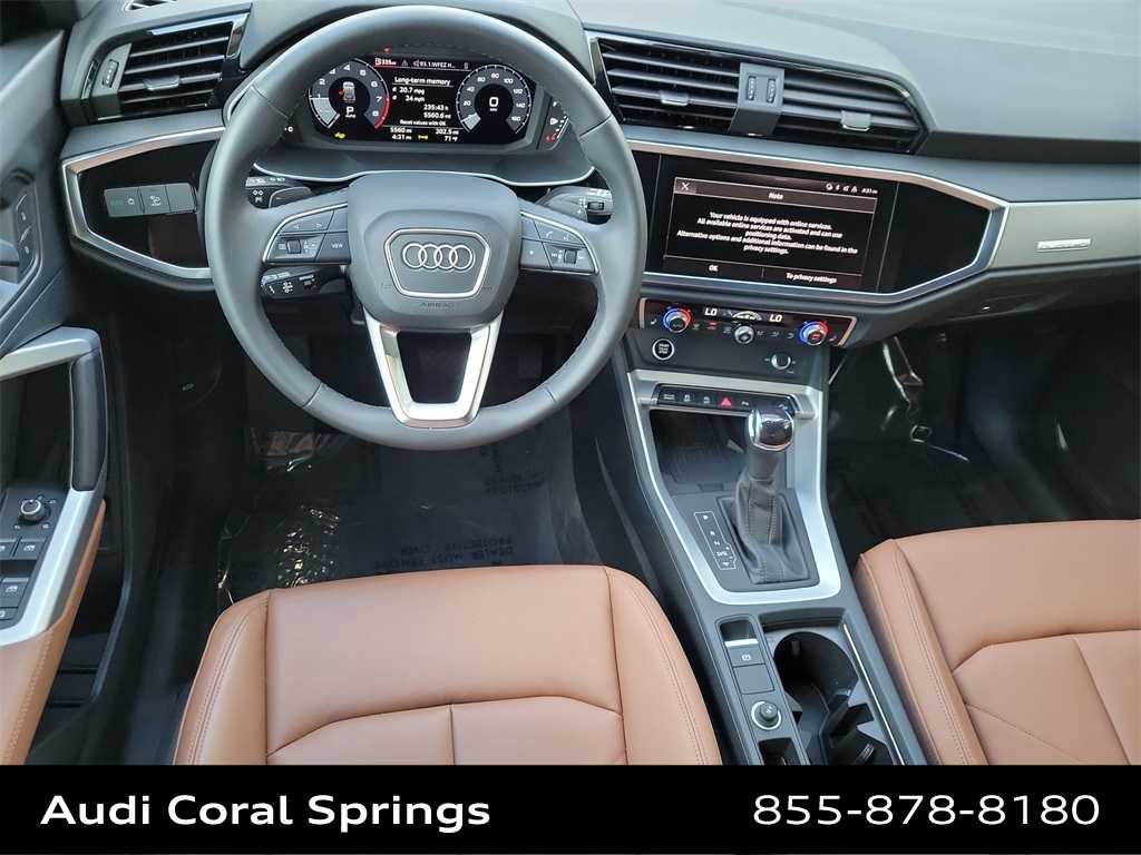 Thumbnail: 2025 Audi Q3 - 10