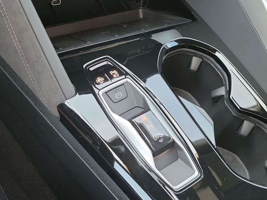 Thumbnail: 2026 Audi SQ5 - 17
