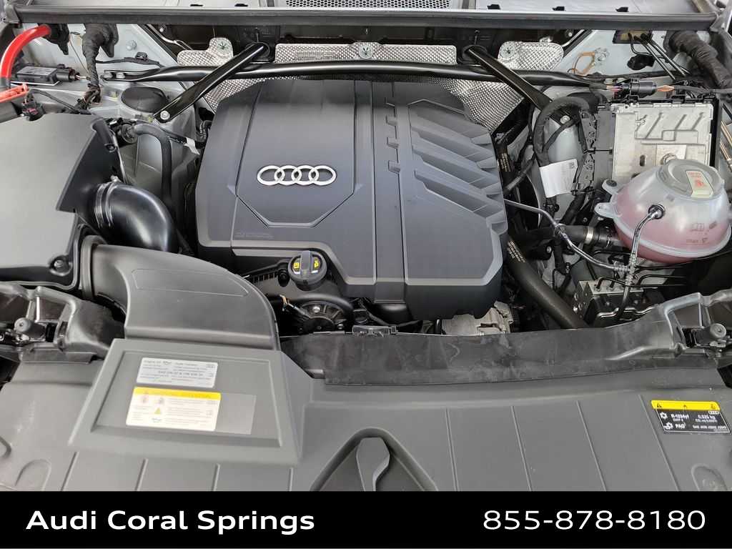 Thumbnail: 2023 Audi Q5 - 17