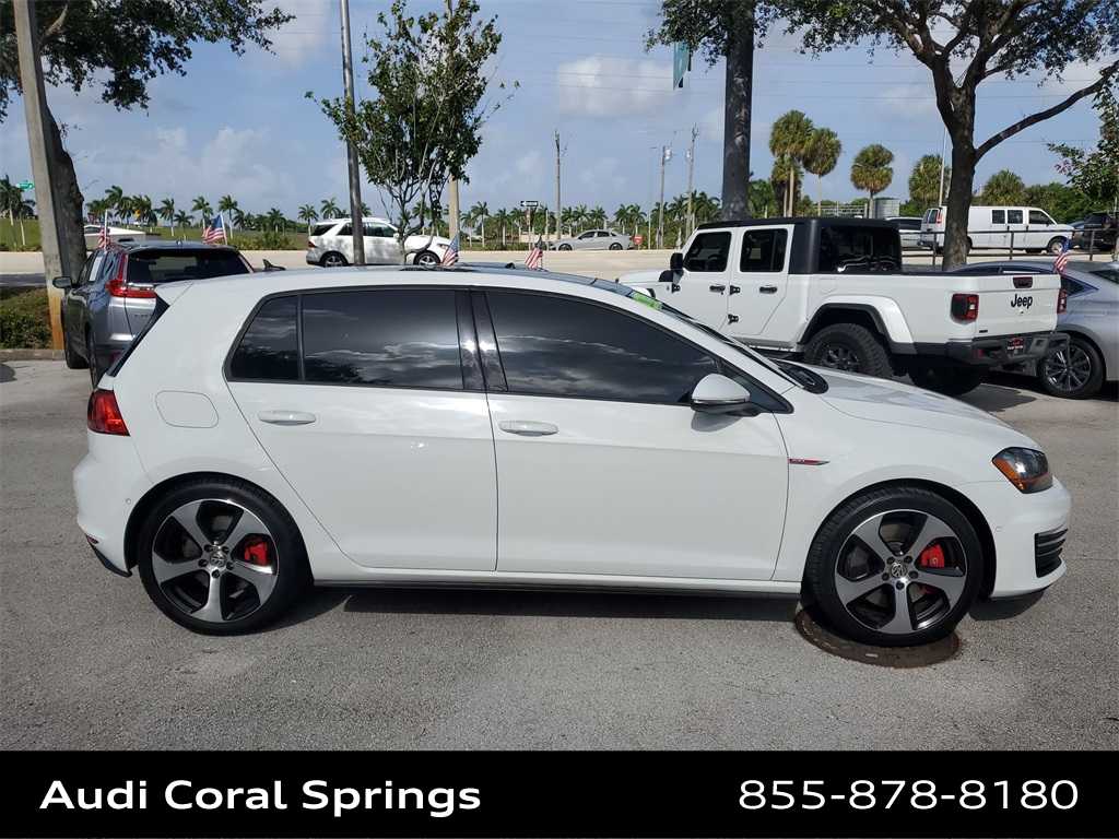 2016 Volkswagen Golf GTI Autobahn 9