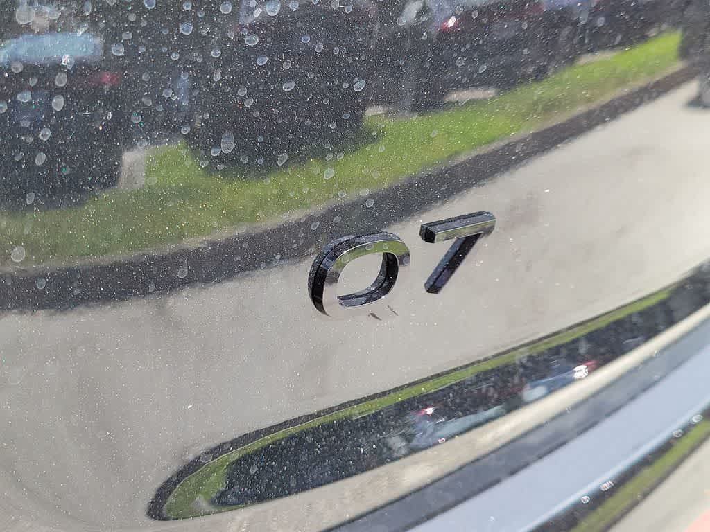 Thumbnail: 2026 Audi Q7 - 15