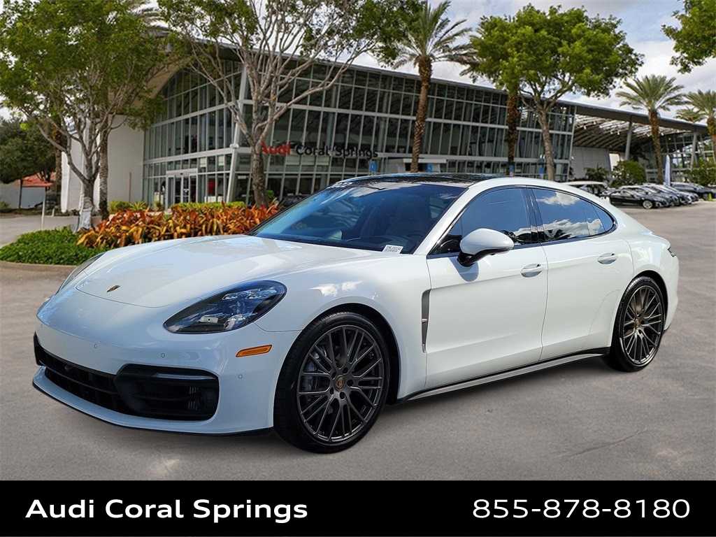 Thumbnail: 2022 Porsche Panamera - 1