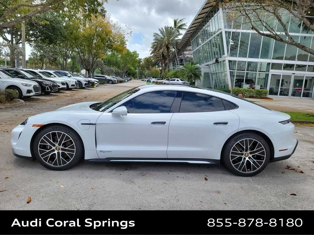 Thumbnail: 2023 Porsche Taycan - 11