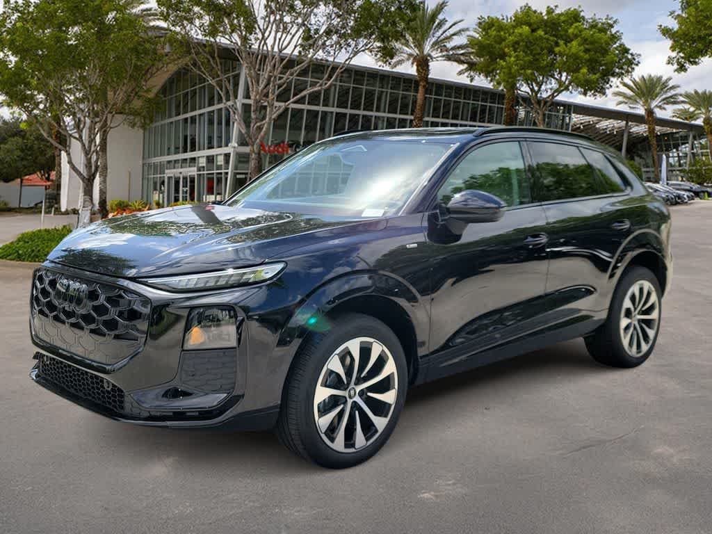 Thumbnail: 2026 Audi Q3 - 1