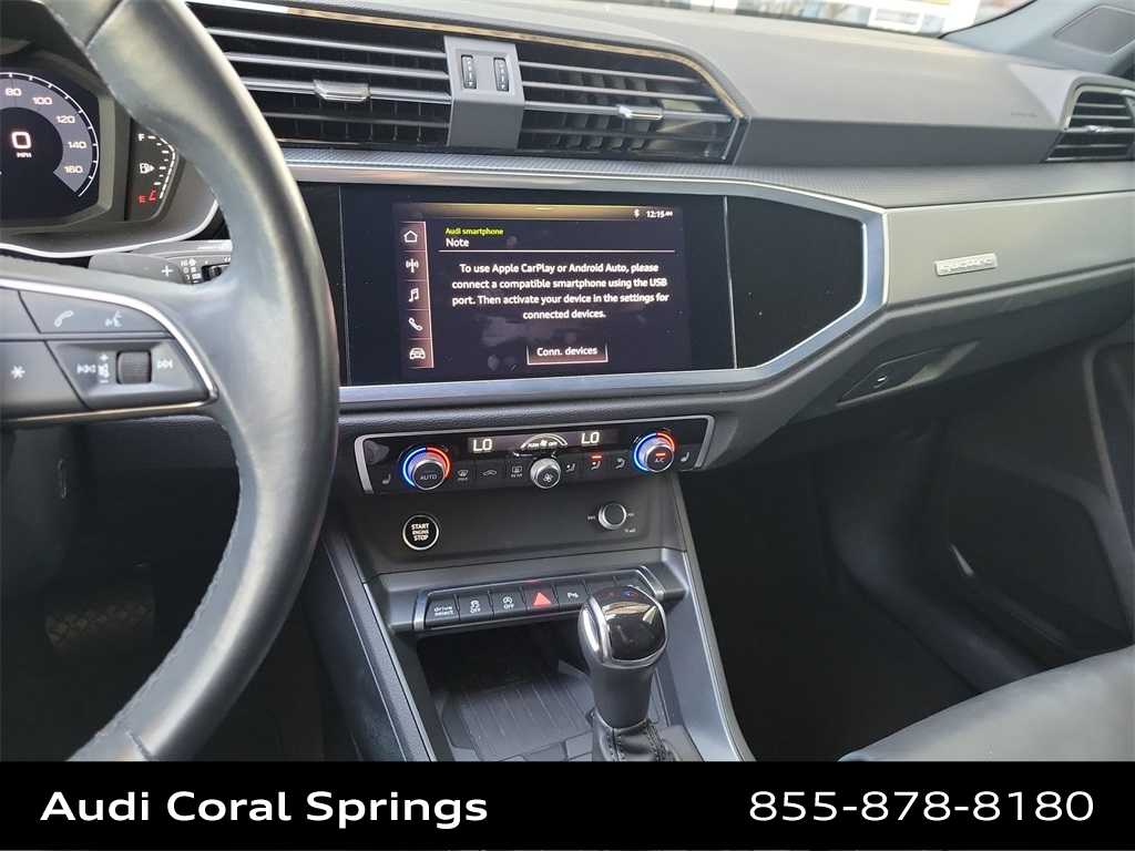 Thumbnail: 2021 Audi Q3 - 24