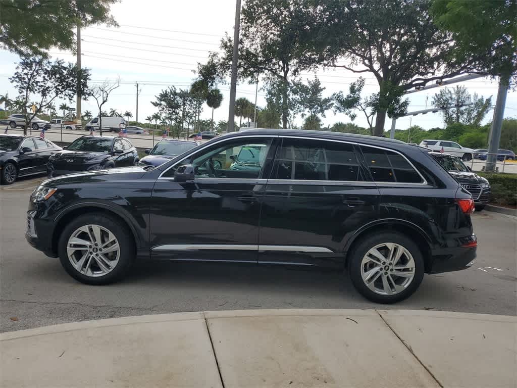 2022 Audi Q7 Premium Plus 5