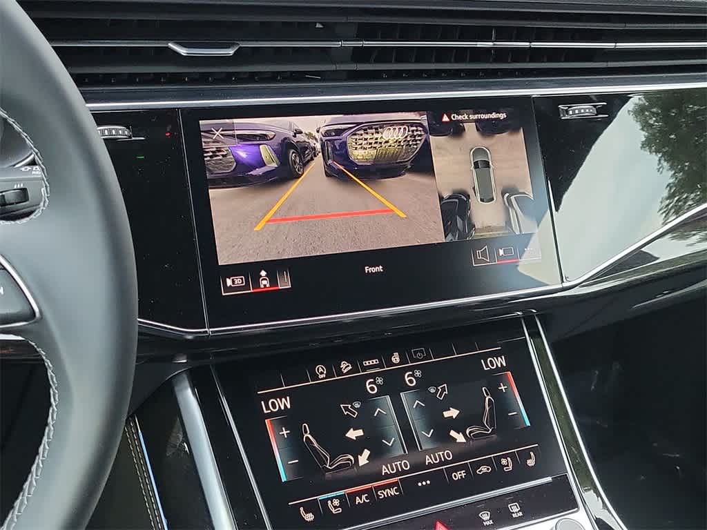 Thumbnail: 2026 Audi Q8 - 24