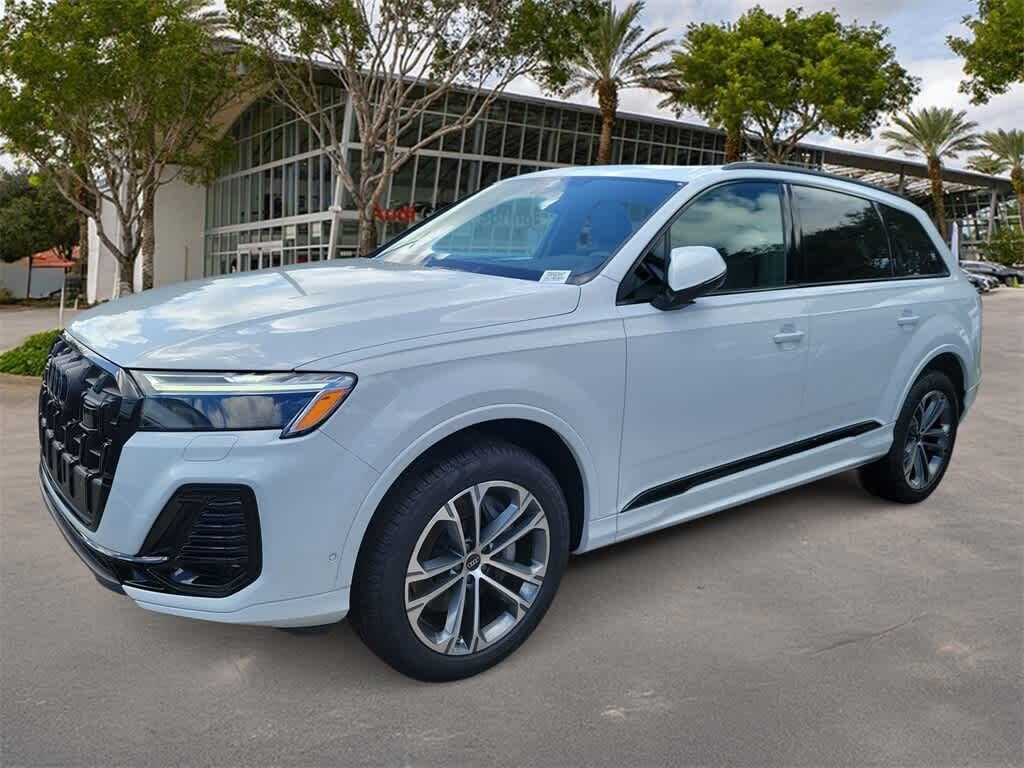 New 2026 Audi Q7 45 Premium SUV