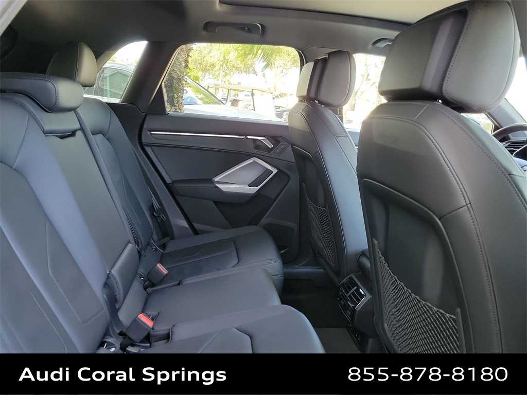 Thumbnail: 2024 Audi Q3 - 13