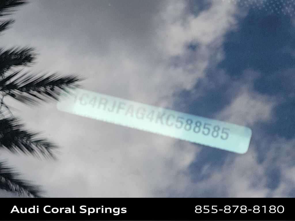 Thumbnail: 2019 Jeep Grand Cherokee - 29