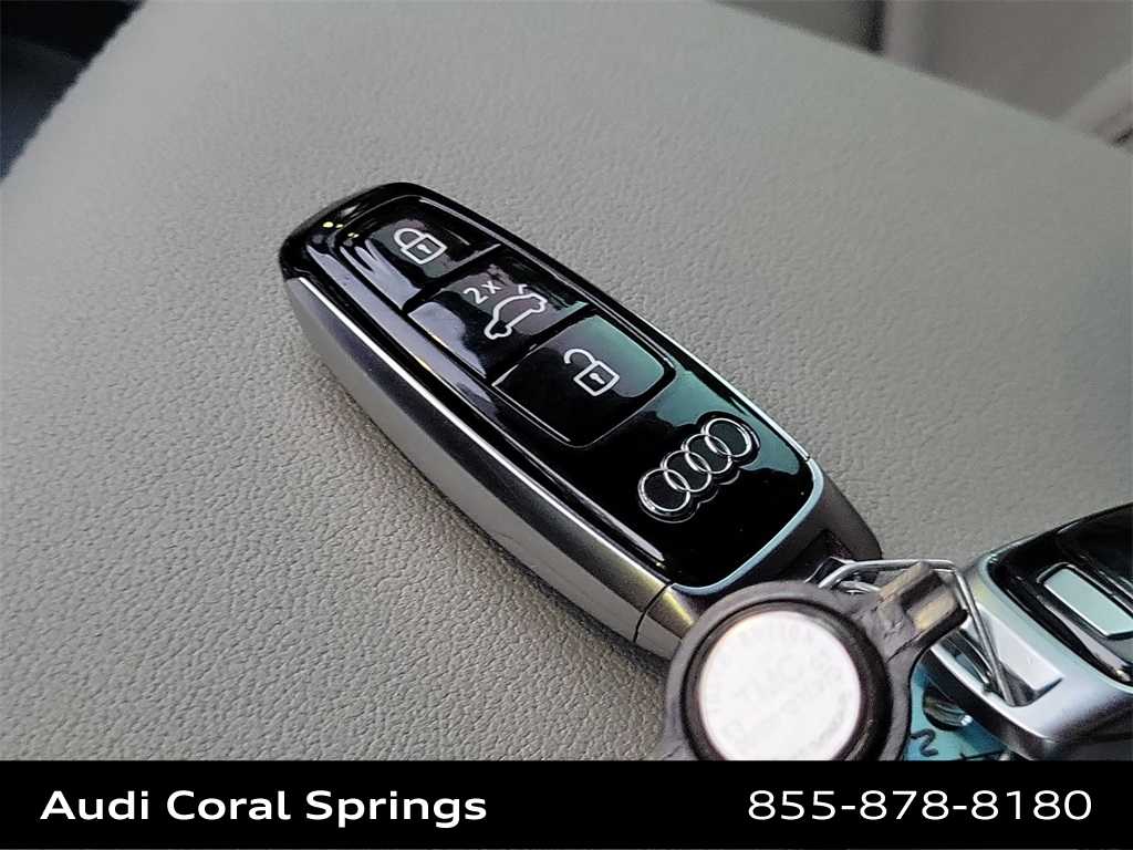 Thumbnail: 2022 Audi Q7 - 28