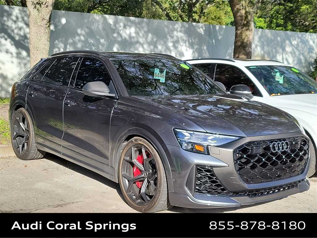 Thumbnail: 2025 Audi RS Q8 - 11