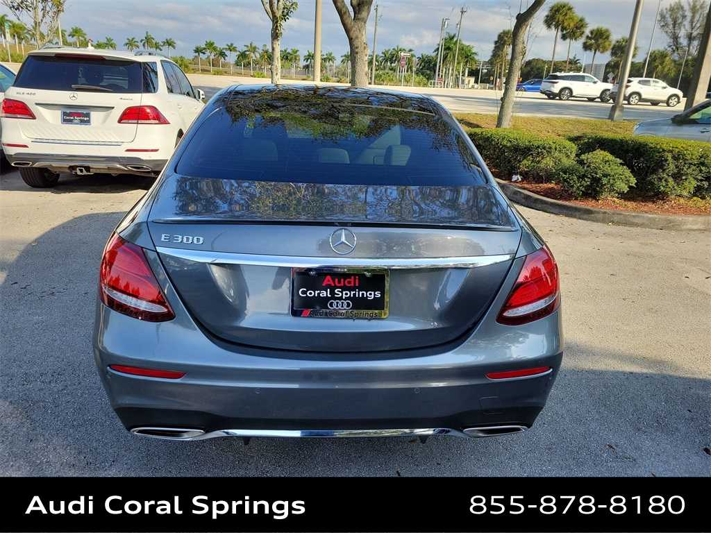 Thumbnail: 2019 Mercedes-Benz E-Class - 7