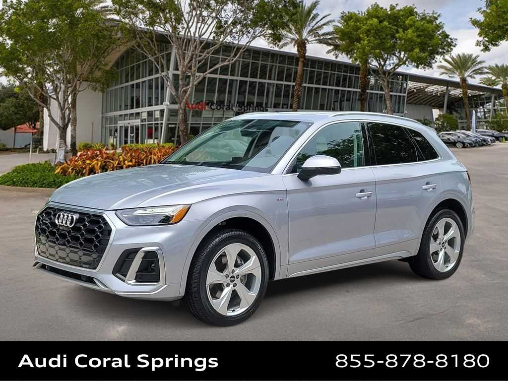 Thumbnail: 2022 Audi Q5 - 1