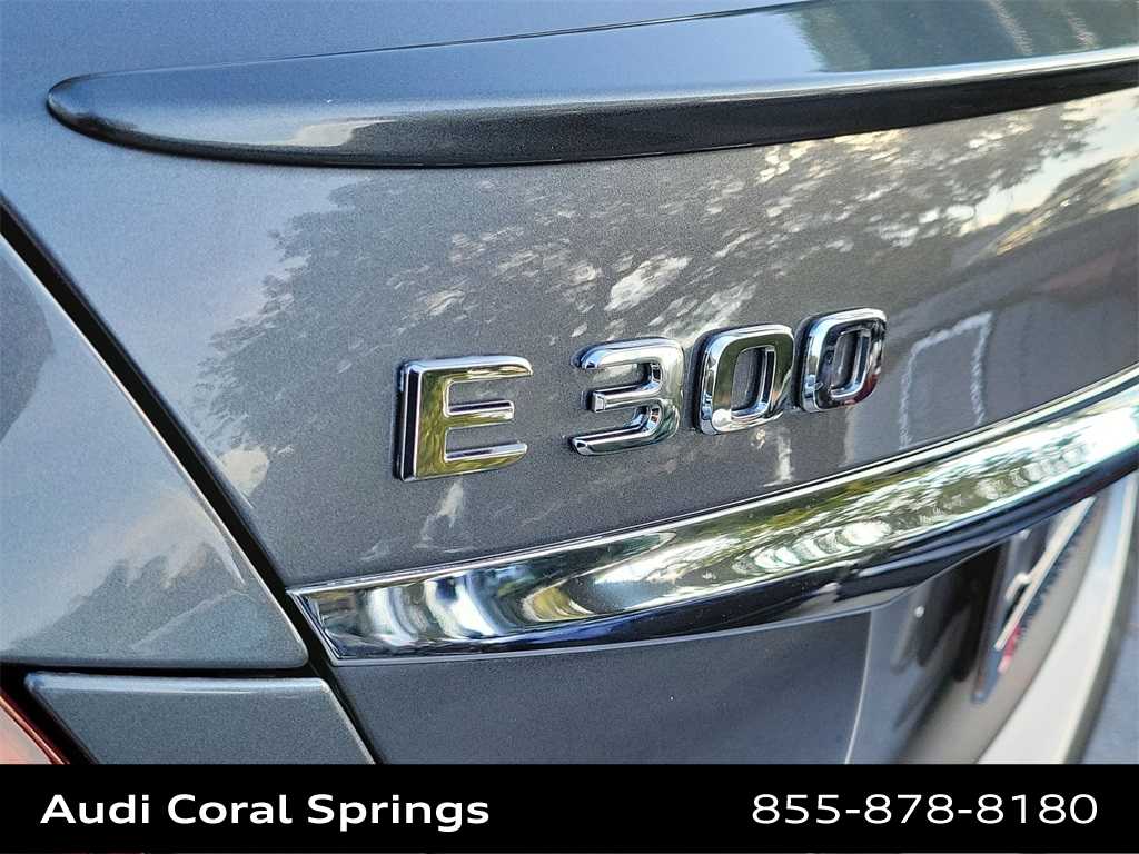 Thumbnail: 2019 Mercedes-Benz E-Class - 15