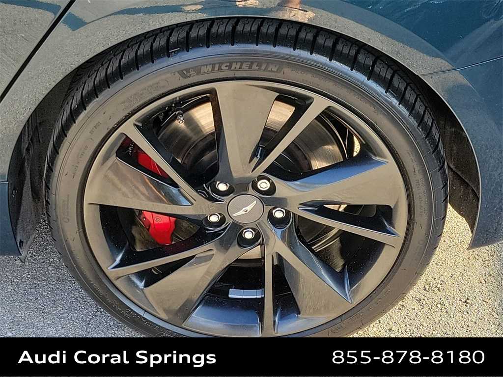 Thumbnail: 2023 Genesis G70 - 16