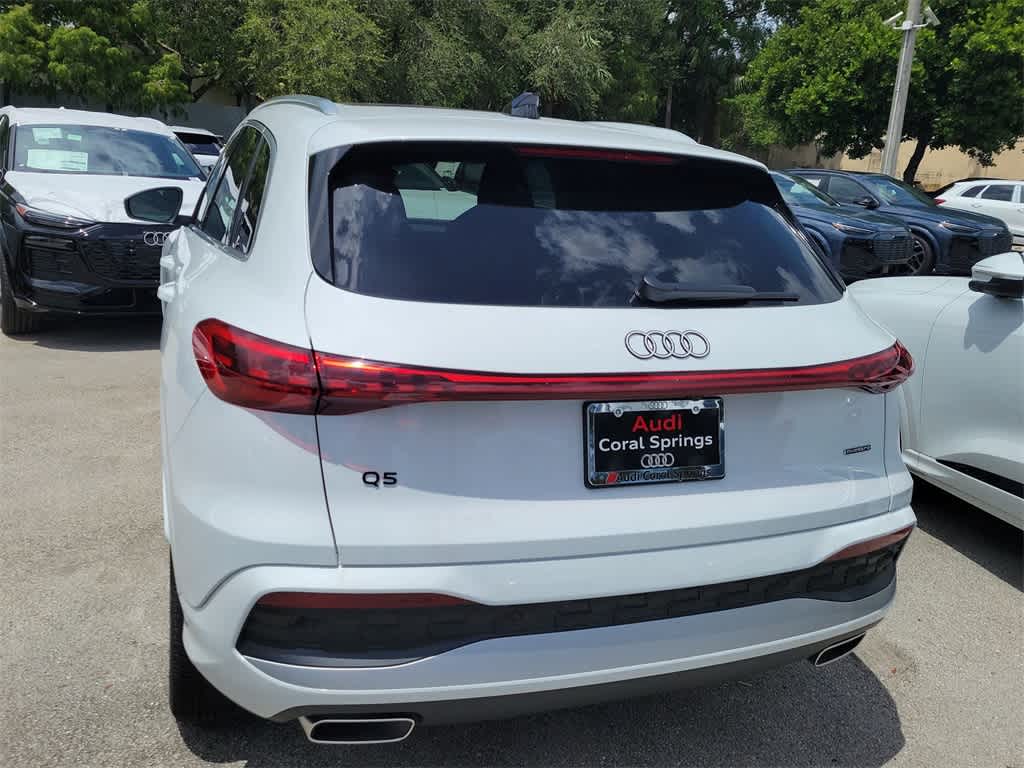 Thumbnail: 2025 Audi Q5 - 4