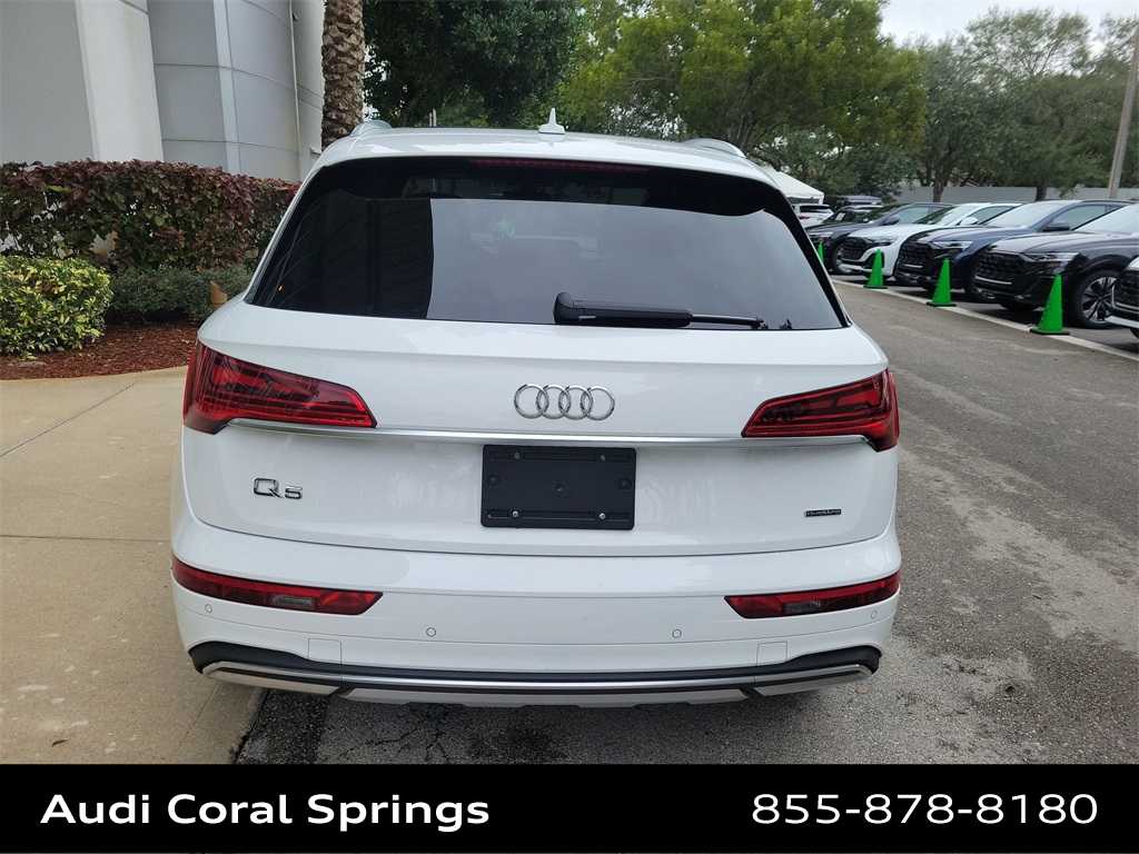 Thumbnail: 2023 Audi Q5 - 7