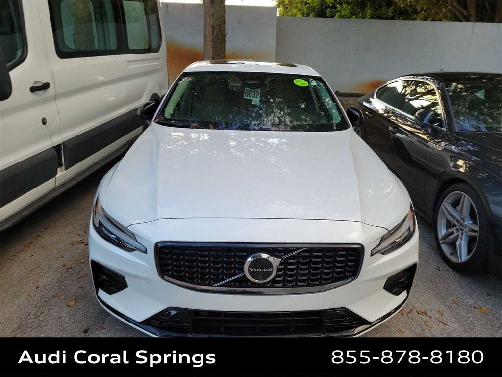 Thumbnail: 2023 Volvo S60 - 6